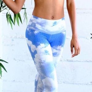 ‼️NIYAMA SOL MONSOON Leggings S‼️